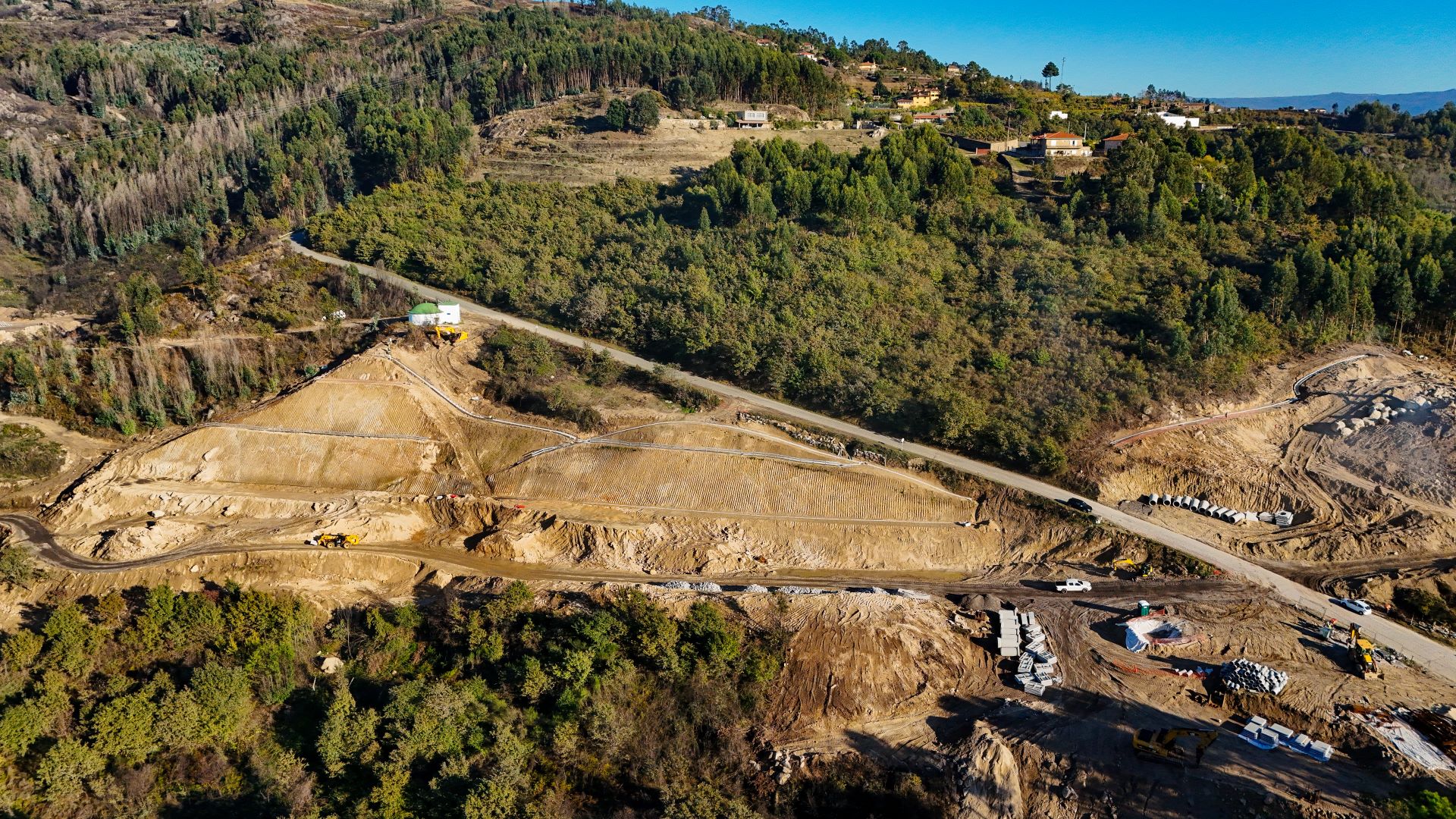Avanços na obra da Variante à EN211 entre Quintã e Mesquinhata 0