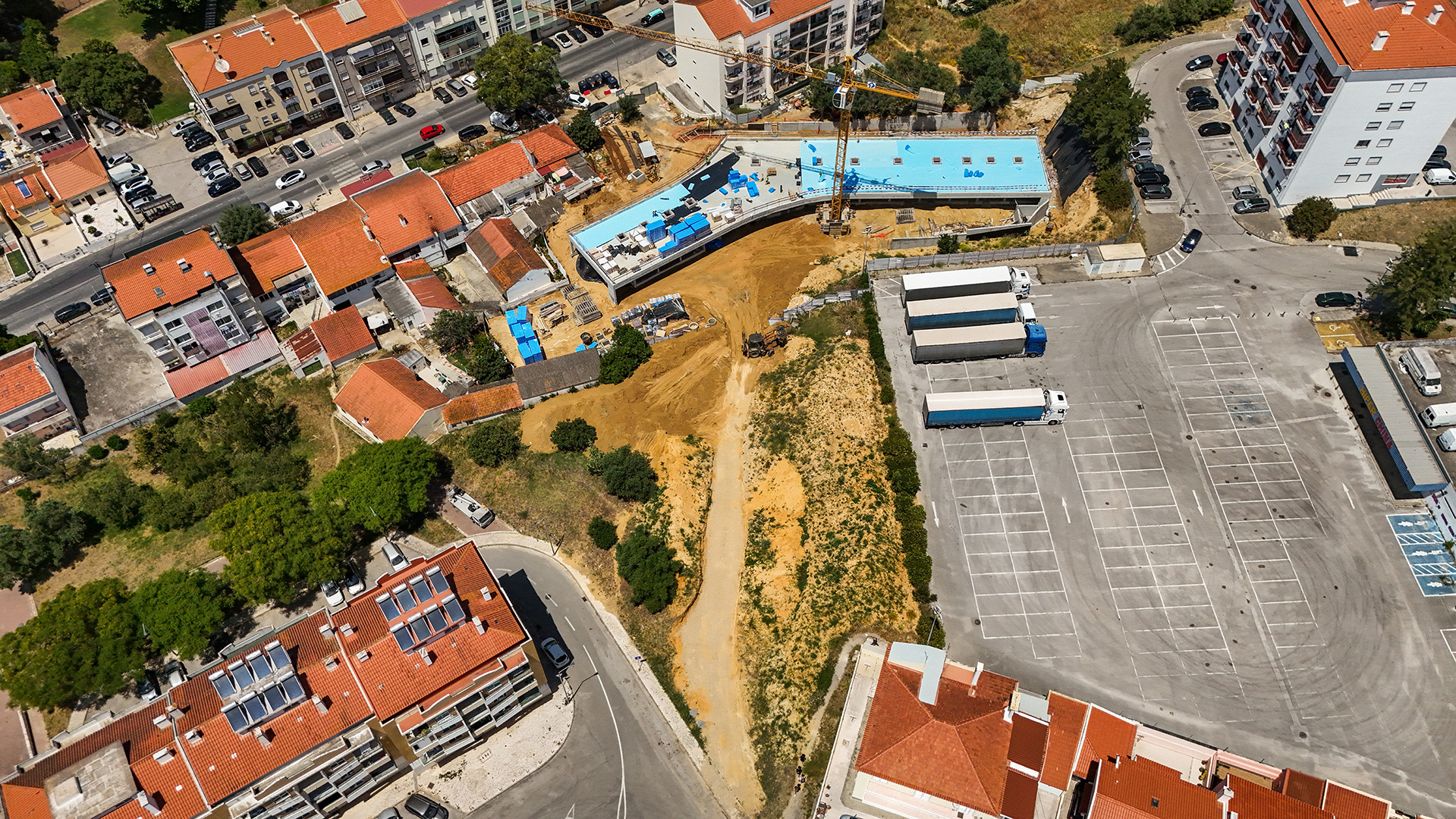 Creche da Torre da Marinha assinala conclusão da estrutura com a Cerimónia do Pau de Fileira 6