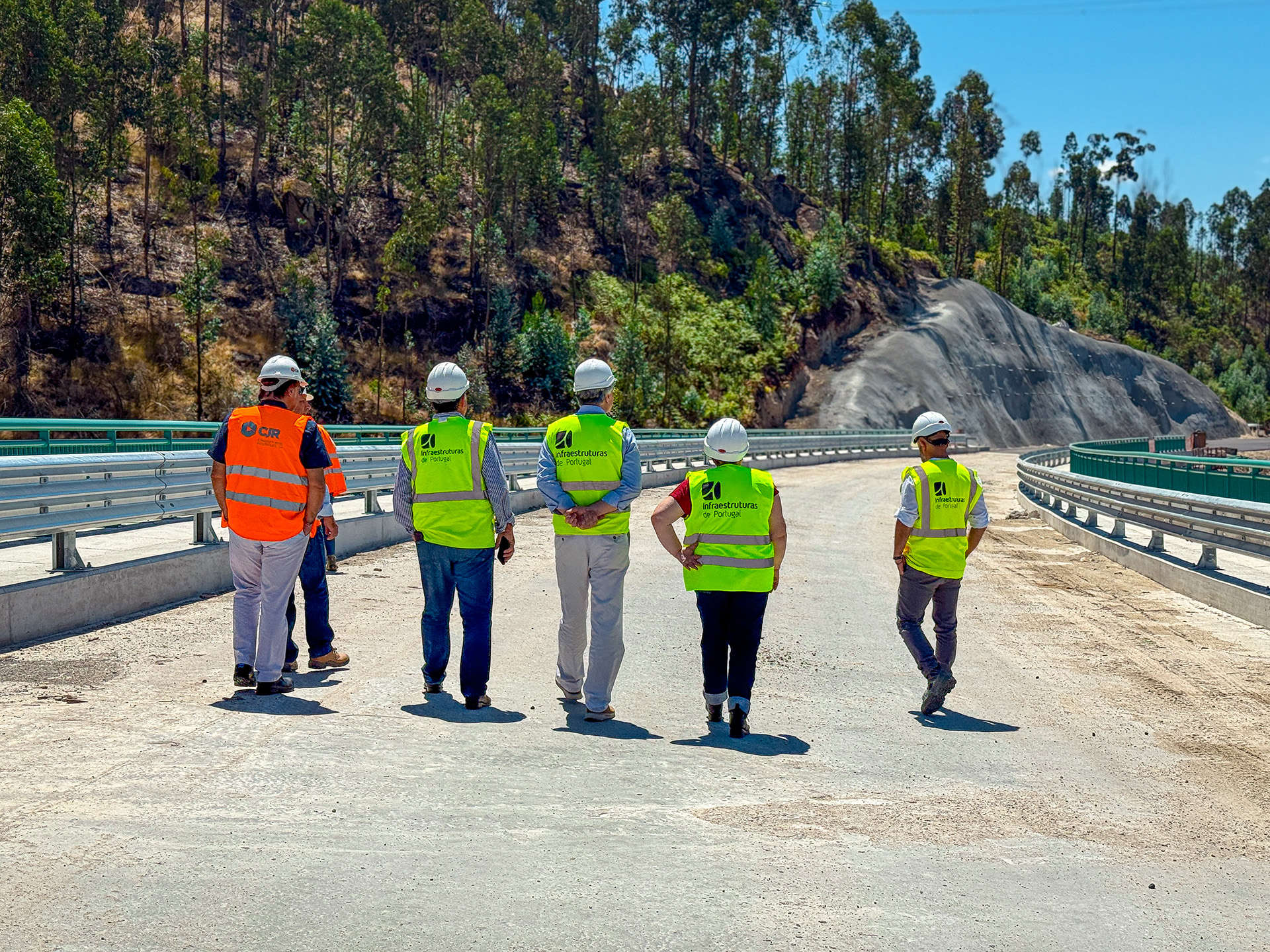 Visita técnica acompanha evolução da empreitada da Variante à EN211 – Quintã / Mesquinhata 14
