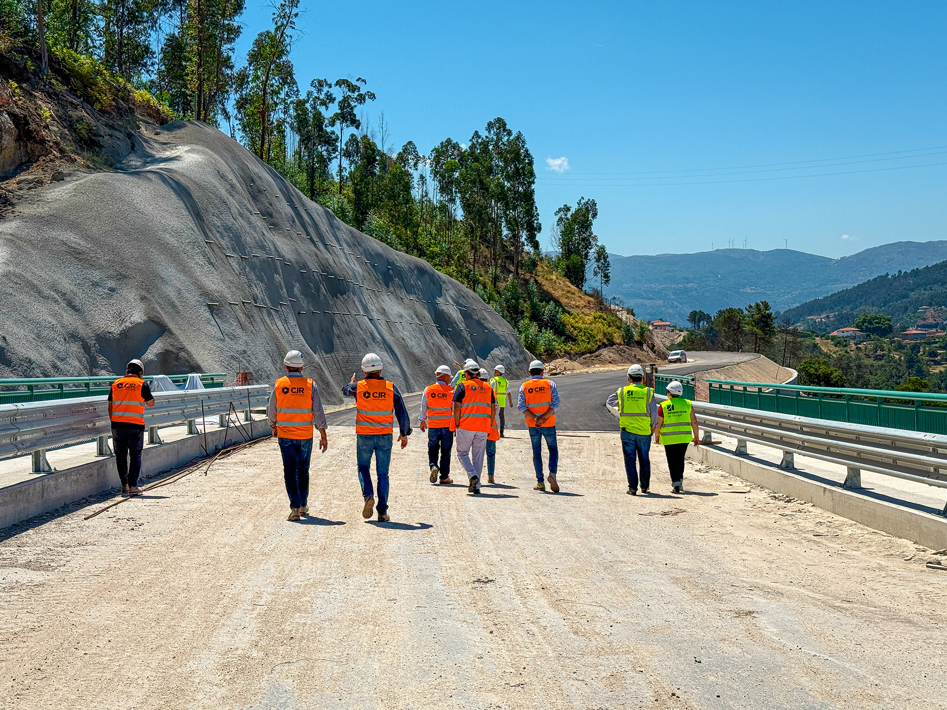 Visita técnica acompanha evolução da empreitada da Variante à EN211 – Quintã / Mesquinhata 16